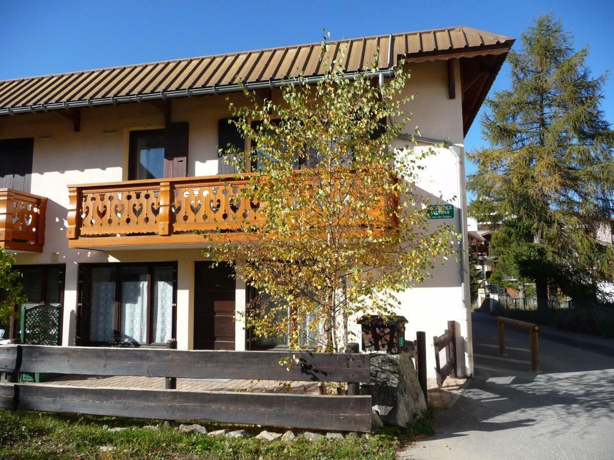 Residence Sylvana Les Deux Alpes Extérieur photo